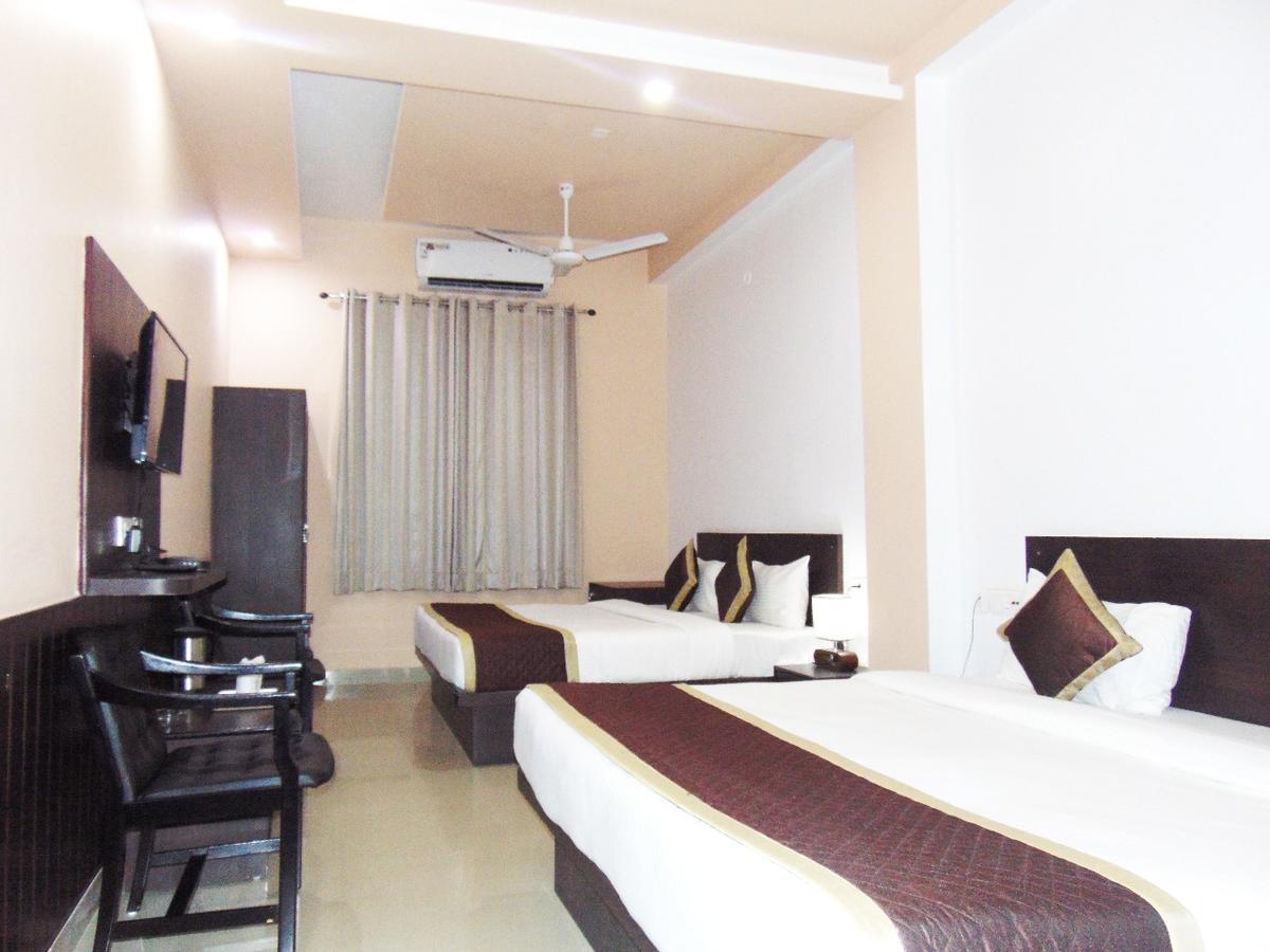 Makrana Raj Hotel Sikar Extérieur photo